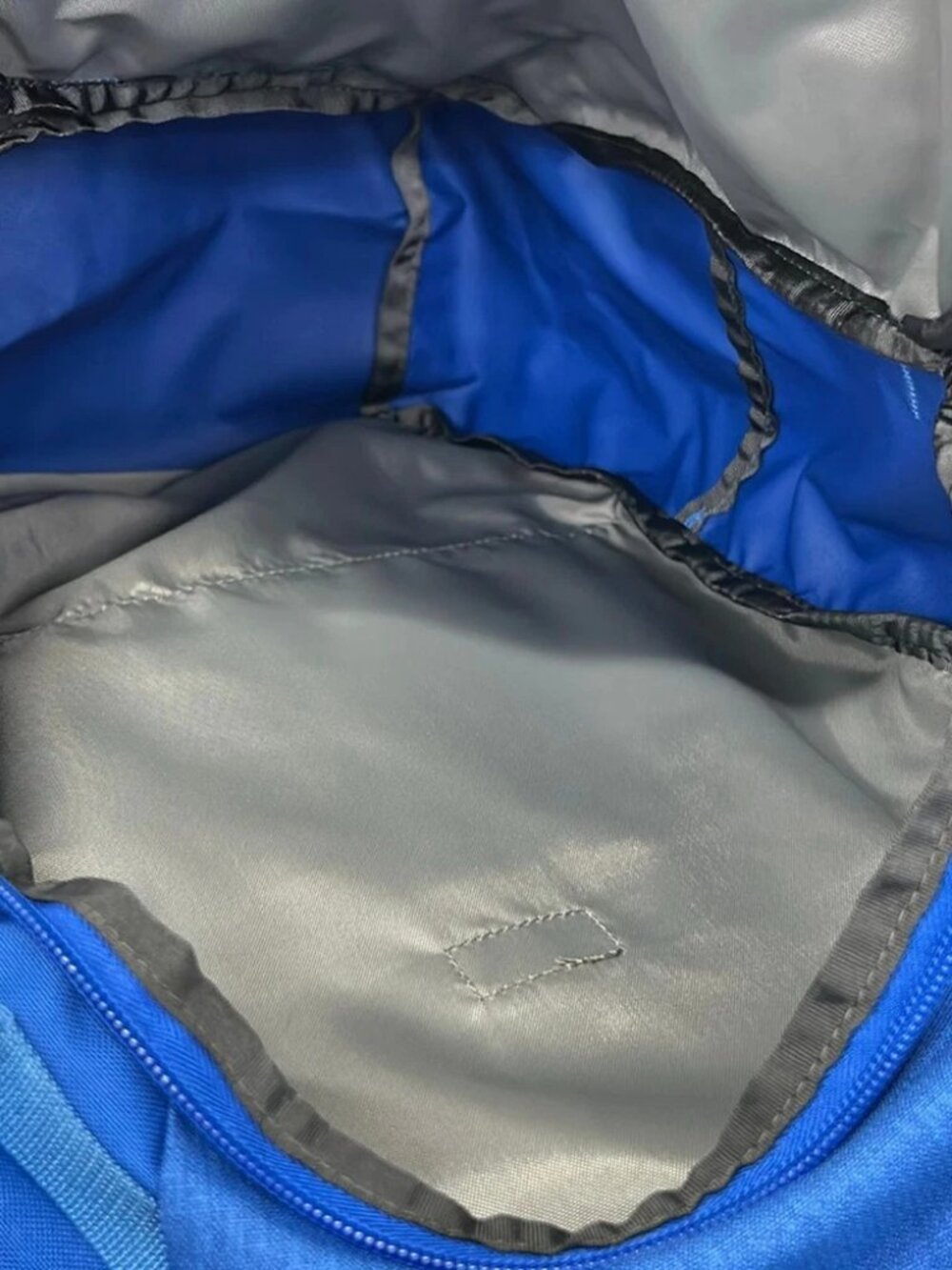 THE NORTH FACE Blue Polyester Backpack - Picture 10 of 10
